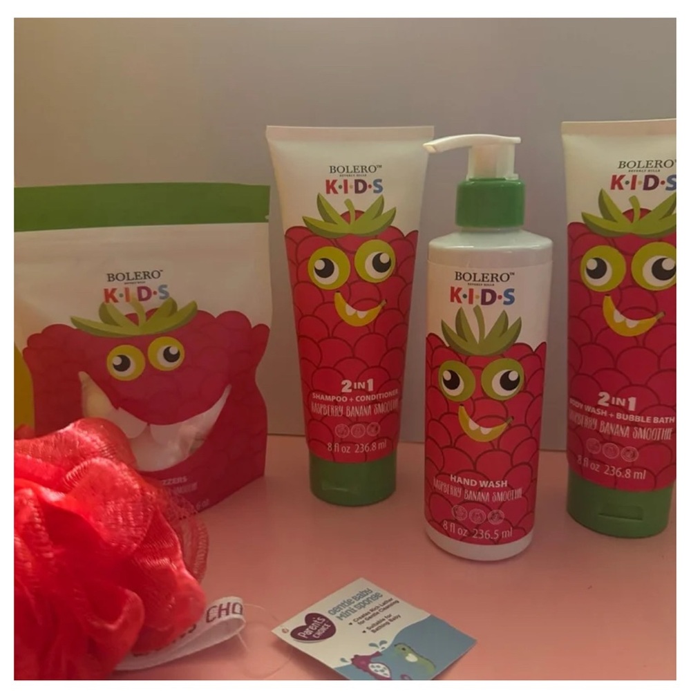 Bolero Kids RASPBERRY BANANA SMOOTHIE Bath Gift Set